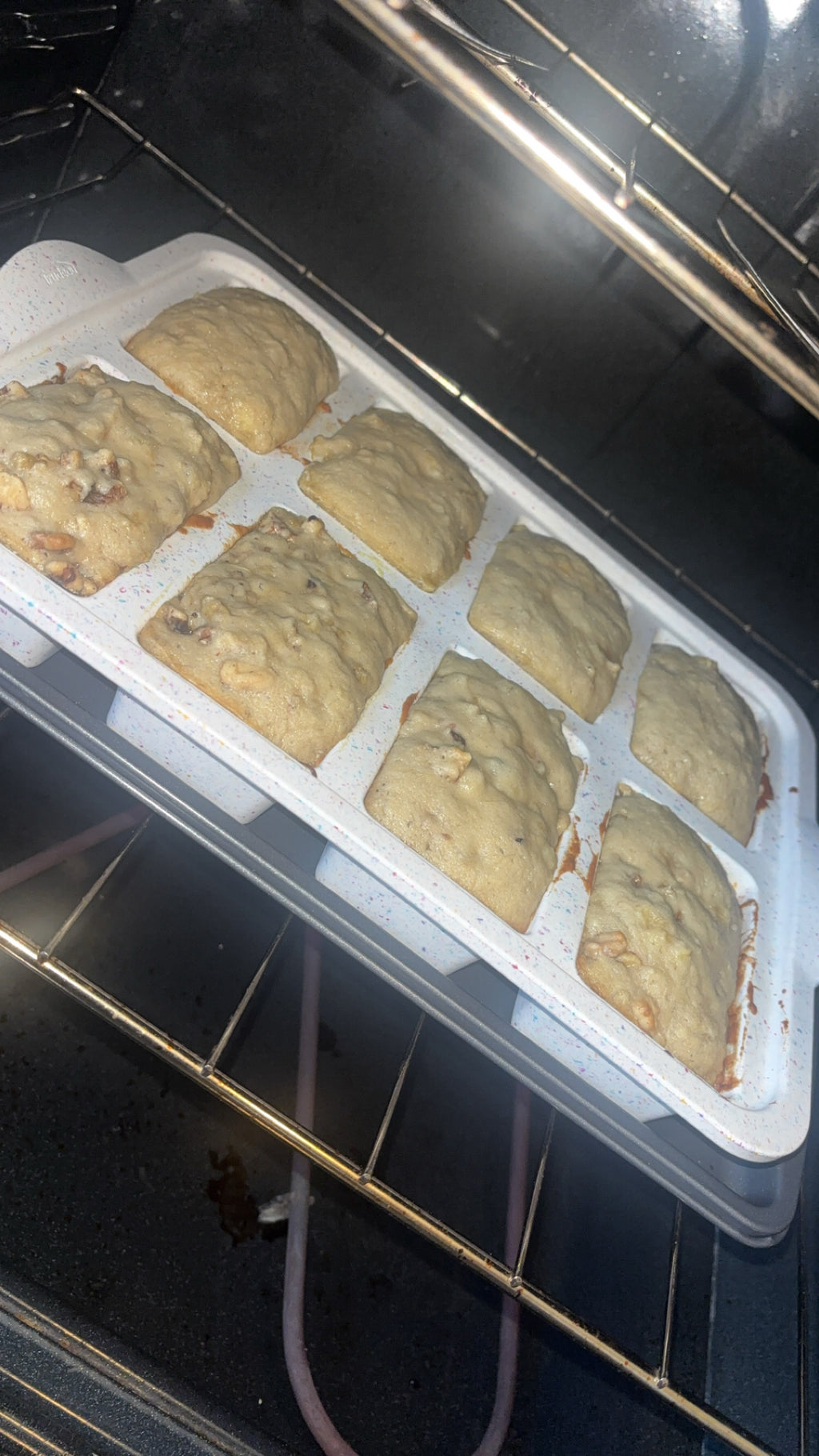 Mini banana bread loaves